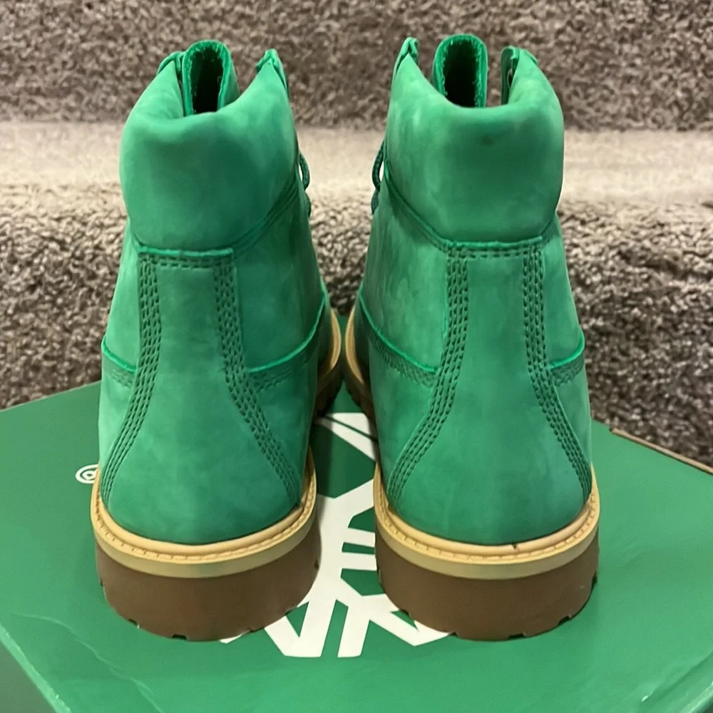 Timberland x Villa 6” Premium WPBT bright green Boots Boys size 6.5 Junior Youth